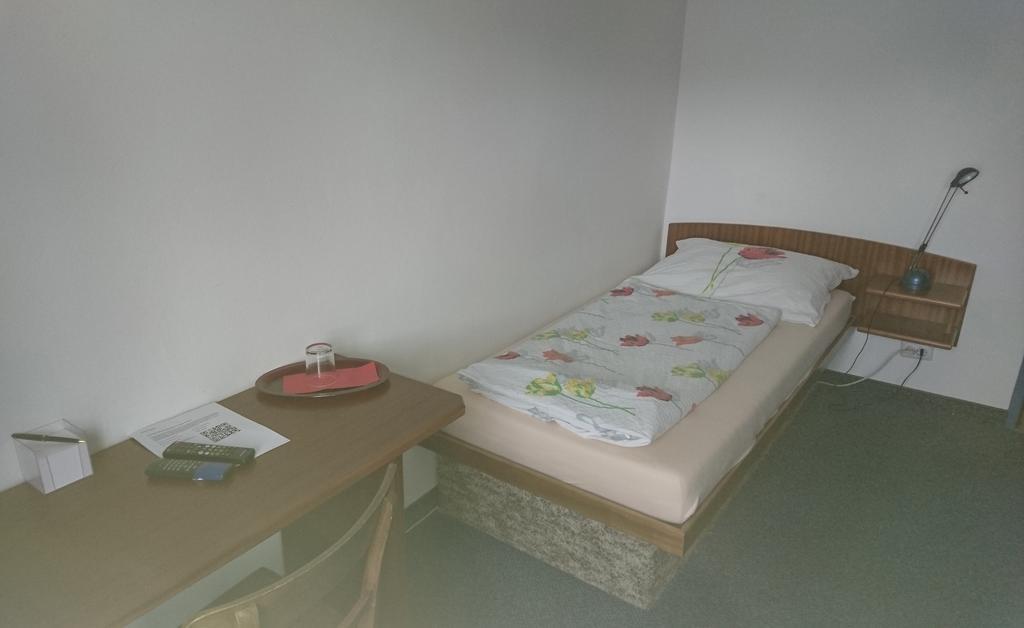 Seepension Smoley Villach Eksteriør bilde